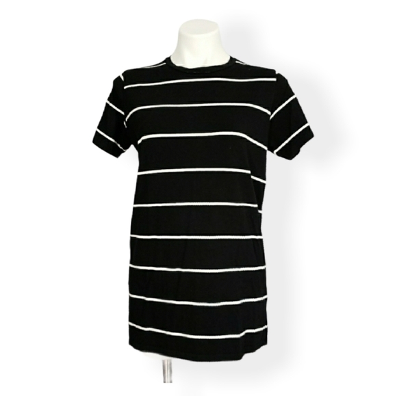 Brandy Melville Striped Tee Black and White OS Crewneck Shirt - Picture 2 of 5